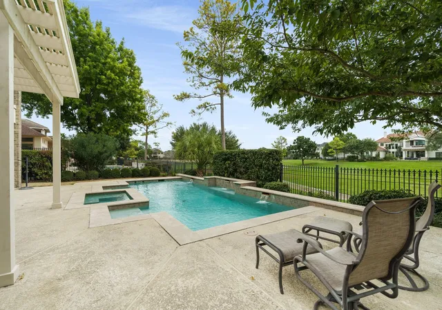 Photo 2 of Sale Pending at 11431 Legend Manor Dr, Houston, TX 77082 | MLS# 64205819 | Listing updated on 2026-09-14