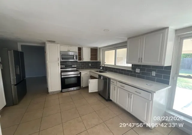 Photo 4 of Single family home for sale at 2215 Blindlake Dr, Houston, TX 77084 | MLS# 97231196 | Listing updated on 2026-09-06