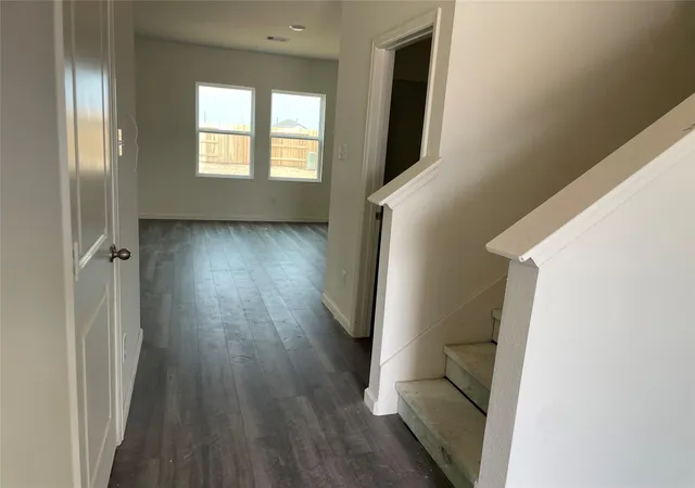 Photo 2 of Single family home for sale at 3202 Diamond View Ln, Angleton, TX 77515 | MLS# 35213380 | Listing updated on 2026-09-27