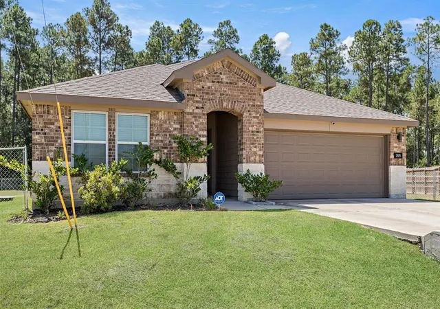 Photo 3 of Sale Pending at 1805  Hawkins Way, Sour Lake, TX 77659 | MLS# 80773871 | Listing updated on 2026-10-06