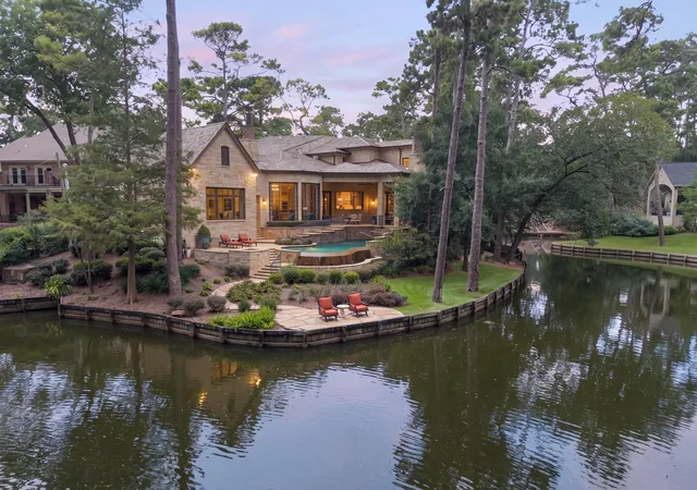 Photo 3 of Mansion for sale at 50 Patti Lynn Ln, Houston, TX 77024 | MLS# 59531430 | Listing updated on 2026-09-15