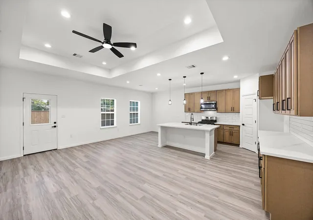Photo 4 of Single family home for sale at 5526 Hartwick Rd, Houston, TX 77016 | MLS# 41186177 | Listing updated on 2026-09-03