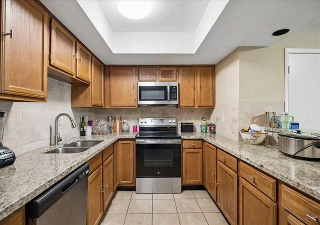 Photo 3 of Townhouse for sale at 4444 Victory Dr #1113, Houston, TX 77088 | MLS# 49344397 | Listing updated on 2026-09-16