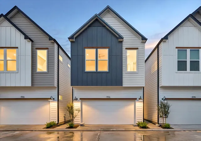 Photo 1 of Single family home for sale at 1906 Luna Woods Ln, Houston, TX 77055 | MLS# 18163189 | Listing updated on 2026-09-13