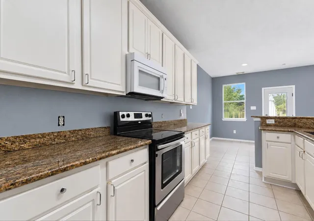 Photo 4 of Sale Pending at 3315 Atherton Cyn Ln, Houston, TX 77014 | MLS# 89664670 | Listing updated on 2026-09-18