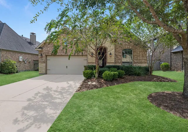 Photo 1 of Single family home for sale at 27239 Symphony Crk Ln, Fulshear, TX 77441 | MLS# 3807939 | Listing updated on 2026-09-28