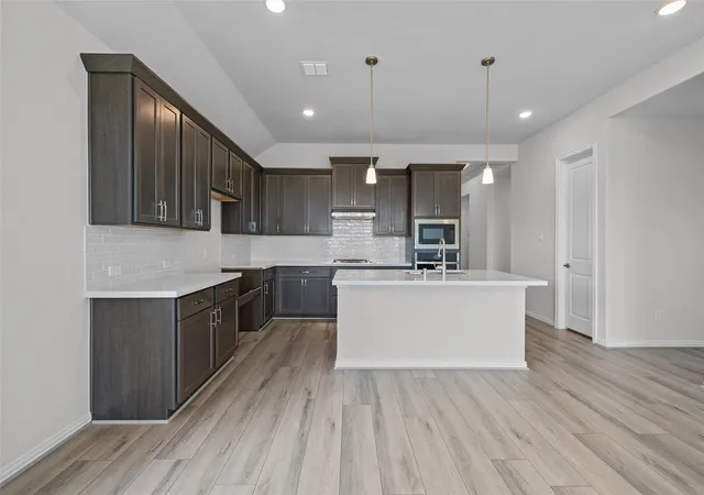 Photo 2 of Single family home for sale at 509 Sunset Ct, Dayton, TX 77535 | MLS# 28589075 | Listing updated on 2026-10-09