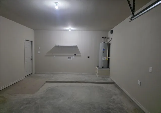 Photo 3 of Single family home for sale at 9904 Dipping Brk St, Houston, TX 77076 | MLS# 73905541 | Listing updated on 2026-09-11