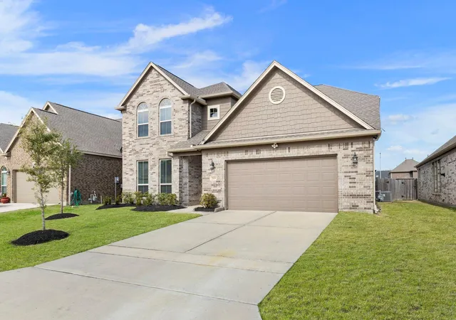 Photo 3 of Single family home for sale at 2819 Bradbury Hills Dr, Spring, TX 77373 | MLS# 62199347 | Listing updated on 2026-09-17