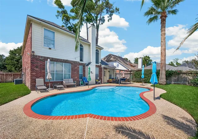 Photo 1 of Single family home for sale at 13326 Anderson Woods Dr, Houston, TX 77070 | MLS# 73143934 | Listing updated on 2026-10-09