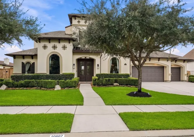 Photo 2 of Single family home for sale at 10607 Pebblecreek Xing, Katy, TX 77494 | MLS# 19228529 | Listing updated on 2026-09-24