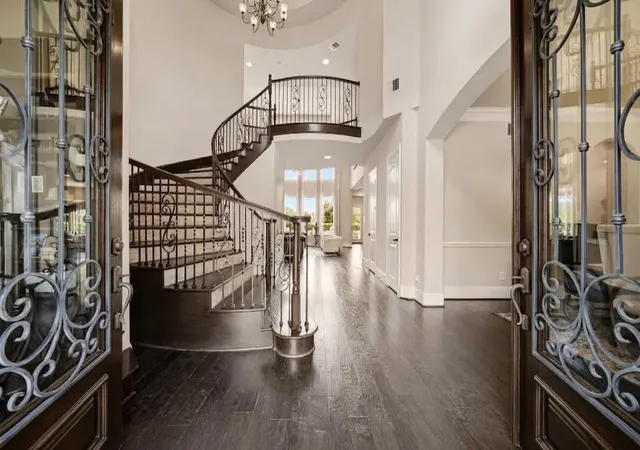 Photo 3 of Single family home for sale at 10607 Pebblecreek Xing, Katy, TX 77494 | MLS# 19228529 | Listing updated on 2026-09-24
