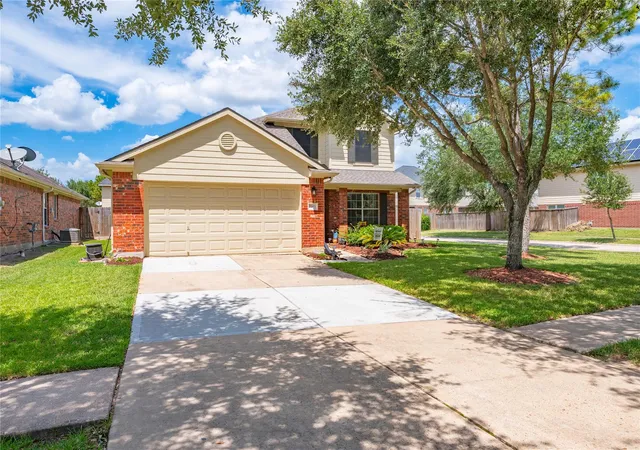 Photo 1 of Single family home for sale at 13601 Trl Meadow Ln, Rosharon, TX 77583 | MLS# 16076486 | Listing updated on 2026-09-09