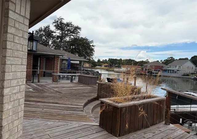 Photo 3 of Sale Pending at 12803 Pelican Is Dr, Willis, TX 77318 | MLS# 5224979 | Listing updated on 2026-09-10