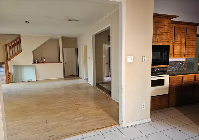 Photo 3 of Single family home for sale at 11514 Clover Ln Ct, Houston, TX 77066 | MLS# 50998314 | Listing updated on 2026-09-22