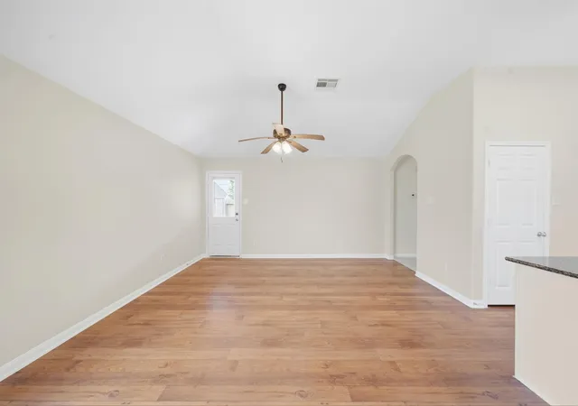 Photo 3 of Sale Pending at 9834 Opal Rock Dr, Rosharon, TX 77583 | MLS# 12644492 | Listing updated on 2026-09-24