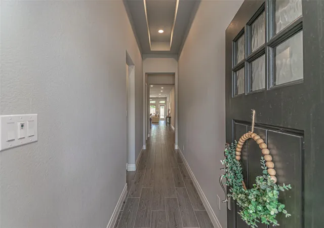 Photo 4 of Single family home for sale at 546 Cedar Harbor Ct, Conroe, TX 77304 | MLS# 19639380 | Listing updated on 2026-09-13