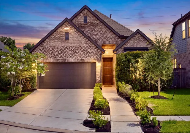 Photo 1 of Single family home for sale at 10722 Hidden Rock Dr, Missouri City, TX 77459 | MLS# 98573044 | Listing updated on 2026-09-05