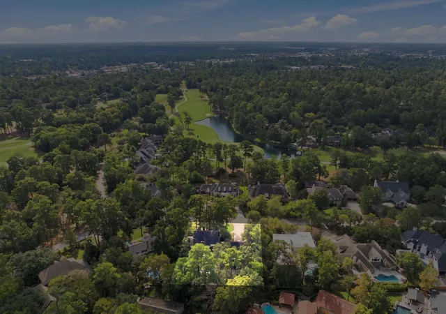 Photo 43 of Single family home for sale at 23 S Brokenfern Dr, Spring, TX 77380 | MLS# 27886307 | Listing updated on 2026-09-12