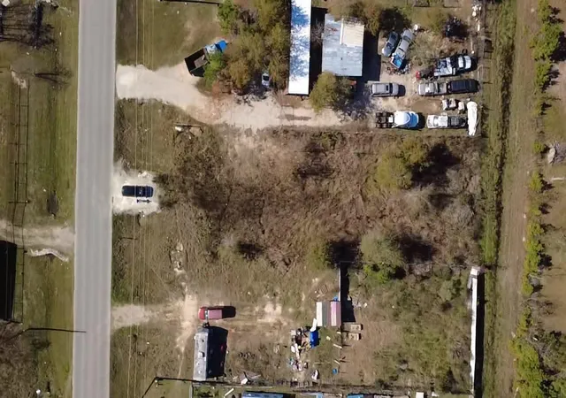 Photo 4 of Land for sale at 319 County Rd 3550, Cleveland, TX 77327 | MLS# 61971979 | Listing updated on 2026-09-17