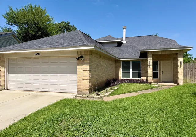 Photo 1 of Single family home for sale at 16310 Calistoga Ct, Houston, TX 77053 | MLS# 66218152 | Listing updated on 2026-09-09