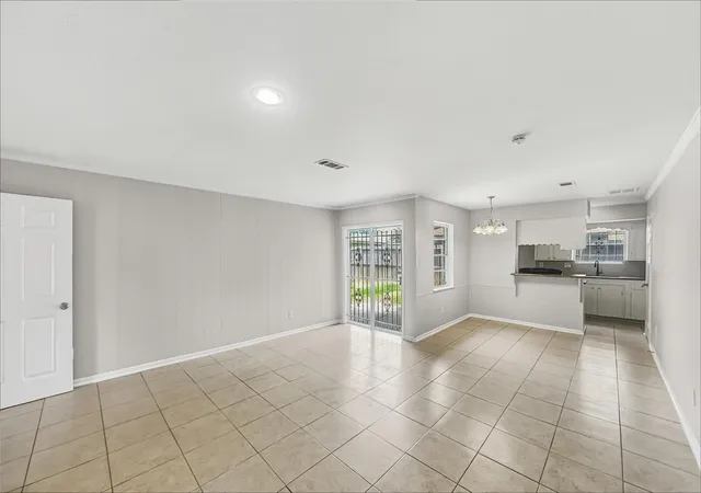 Photo 2 of Single family home for sale at 9619 Guest St, Houston, TX 77078 | MLS# 45636219 | Listing updated on 2026-09-05