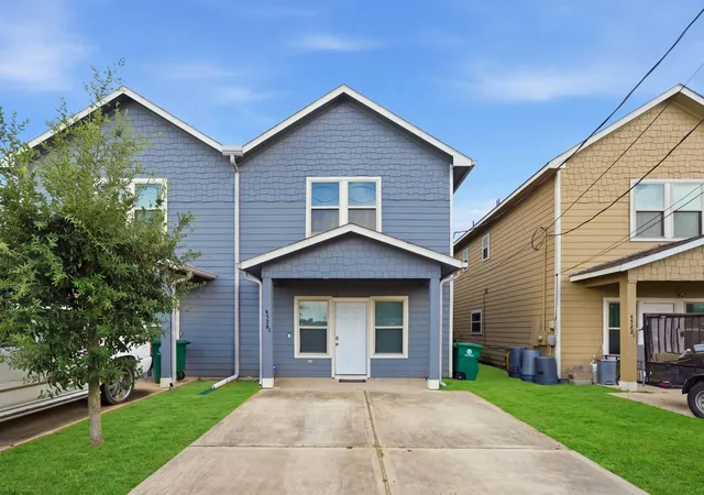 Photo 1 of Multi family home for sale at 4528 Mayflower St #A/B, Houston, TX 77051 | MLS# 82477497 | Listing updated on 2026-09-18