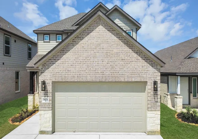 Photo 3 of Single family home for sale at 18526 Athena Flower Dr, Fresno, TX 77545 | MLS# 74381237 | Listing updated on 2026-09-11