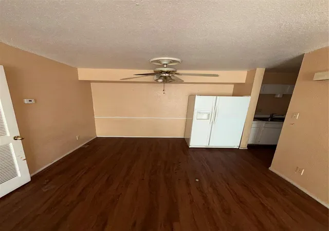 Photo 2 of Condo for sale at 6200 W Tidwell Rd #1704, Houston, TX 77092 | MLS# 77712970 | Listing updated on 2026-09-09
