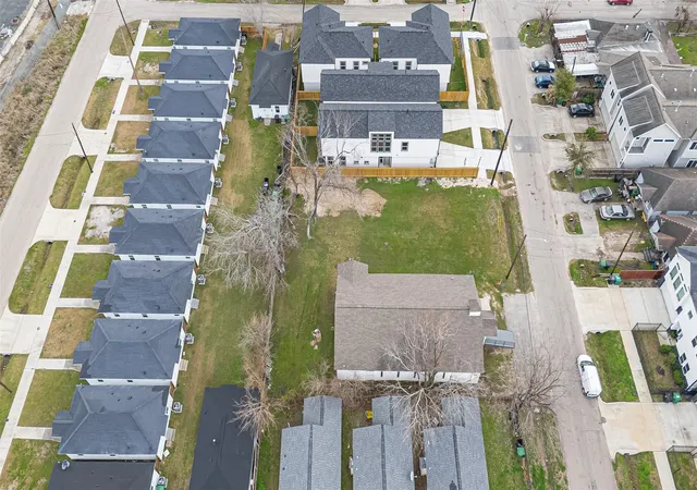 Photo 3 of Land for sale at 0 Nichols, Houston, TX 77020 | MLS# 37550788 | Listing updated on 2026-08-31