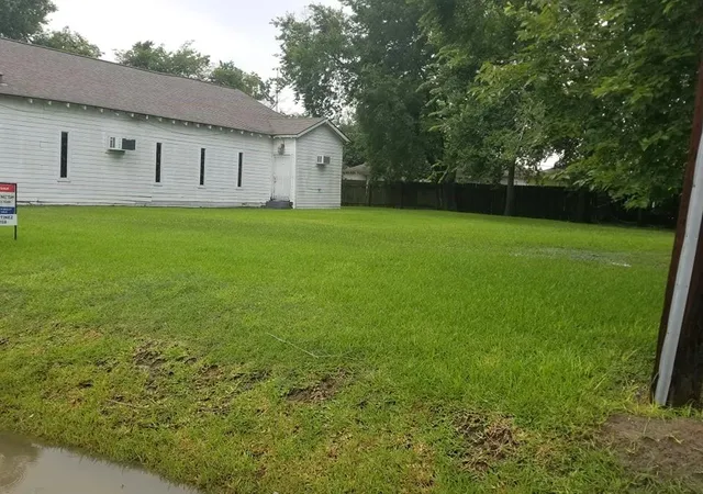 Photo 4 of Land for sale at 0 Nichols, Houston, TX 77020 | MLS# 37550788 | Listing updated on 2026-08-31