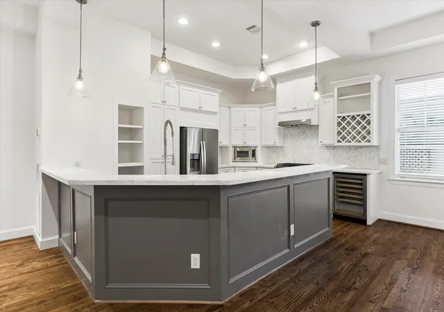 Photo 3 of Single family home for sale at 1919 Colquitt St #B, Houston, TX 77098 | MLS# 57322322 | Listing updated on 2026-09-23
