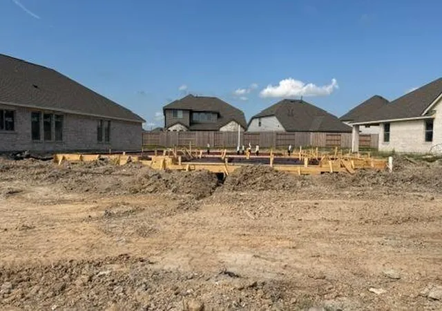 Photo 3 of Single family home for sale at 32511 Sweetgum Holw Ct, Spring, TX 77386 | MLS# 29448966 | Listing updated on 2026-09-17