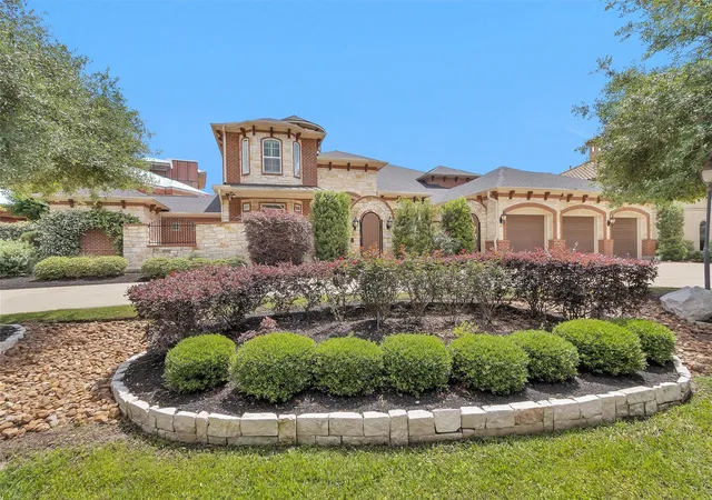Photo 2 of Mansion for sale at 14306 Heidi Oaks Ln, Humble, TX 77396 | MLS# 17009149 | Listing updated on 2026-10-05