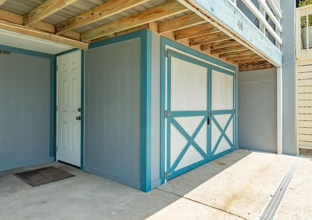 Photo 3 of Townhouse for sale at 46 Harbour Cir, Galveston, TX 77554 | MLS# 81675012 | Listing updated on 2026-09-11