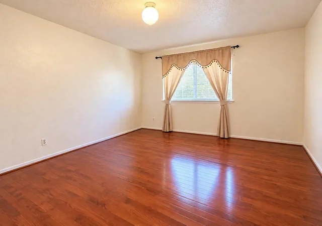Photo 4 of Sale Pending at 8357 Nairn St, Houston, TX 77074 | MLS# 85360884 | Listing updated on 2026-10-02