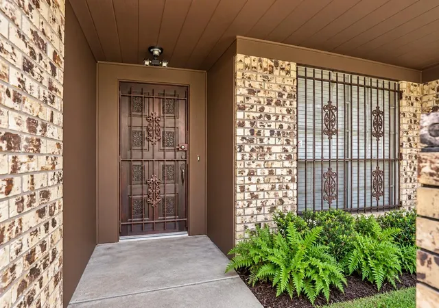 Photo 4 of Single family home for sale at 12803 Verdun Dr, Houston, TX 77049 | MLS# 38967539 | Listing updated on 2026-09-24