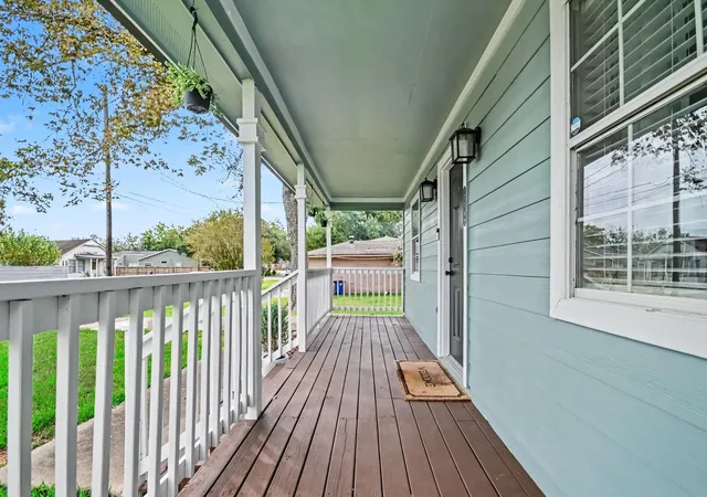 Photo 4 of Single family home for sale at 4412 Nicholini St, Dickinson, TX 77539 | MLS# 93339895 | Listing updated on 2026-09-13