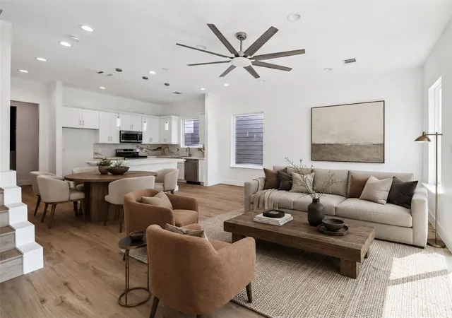 Photo 2 of Single family home for sale at 5310 Salina St, Houston, TX 77026 | MLS# 59179271 | Listing updated on 2026-09-12