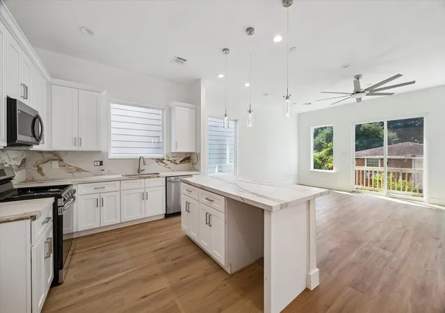 Photo 3 of Single family home for sale at 5310 Salina St, Houston, TX 77026 | MLS# 59179271 | Listing updated on 2026-09-12