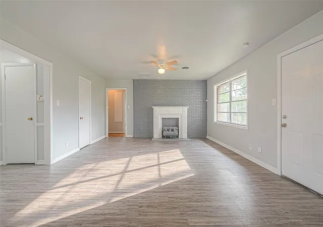 Photo 3 of Single family home for sale at 5646 Cedarburg Dr, Houston, TX 77048 | MLS# 71150867 | Listing updated on 2026-09-16