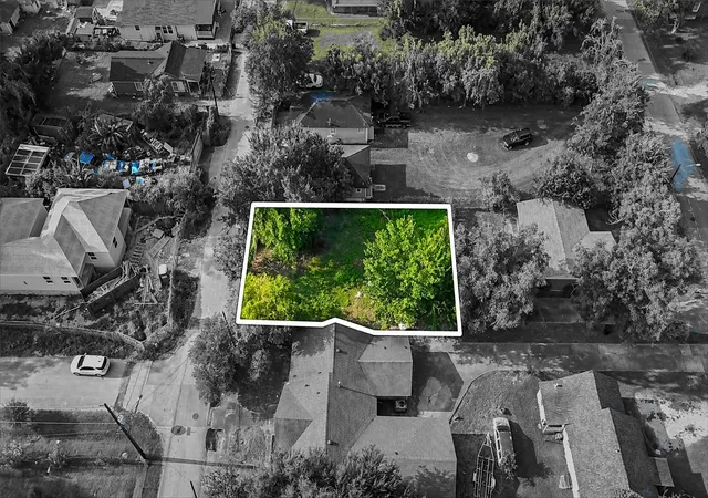 Photo 2 of Land for sale at 3811 Love St, Houston, TX 77026 | MLS# 85043895 | Listing updated on 2026-09-13