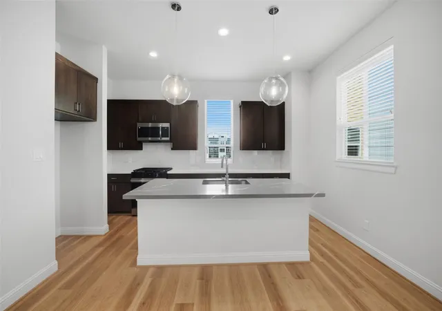 Photo 3 of Single family home for sale at 1811 Mills St, Houston, TX 77026 | MLS# 43820635 | Listing updated on 2026-09-20
