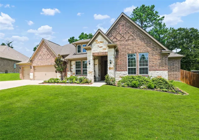 Photo 3 of Single family home for sale at 179 Magnolia Reserve Loop, Magnolia, TX 77354 | MLS# 57682963 | Listing updated on 2026-09-16