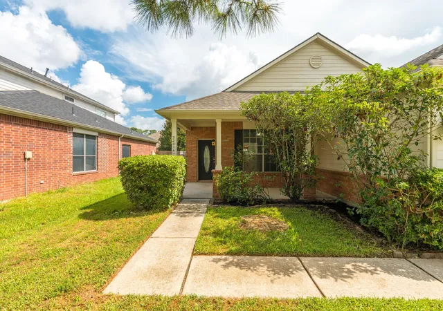 Photo 3 of Sale Pending at 22014 Holly Branch Dr, Tomball, TX 77375 | MLS# 49851793 | Listing updated on 2026-10-05