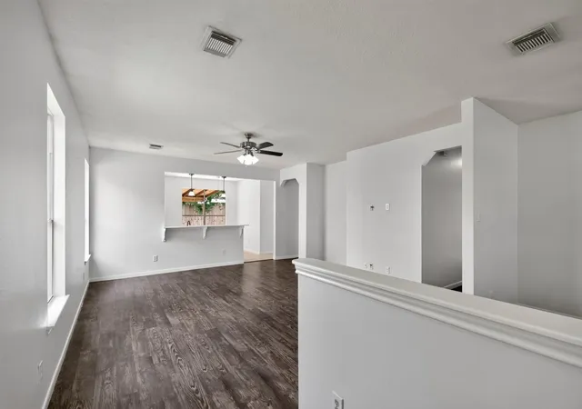 Photo 4 of Sale Pending at 22014 Holly Branch Dr, Tomball, TX 77375 | MLS# 49851793 | Listing updated on 2026-10-05