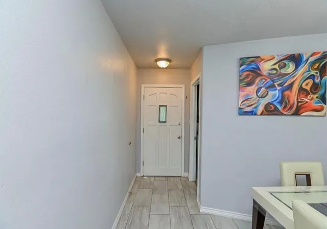 Photo 2 of Single family home for sale at 5430 Osprey Dr, Houston, TX 77048 | MLS# 17081436 | Listing updated on 2026-09-13