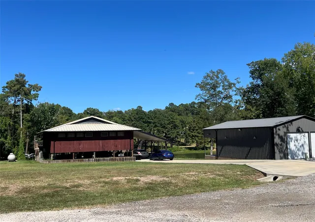 Photo 4 of Single family home for sale at 268 Beechwood Loop, Hemphill, TX 75948 | MLS# 58059459 | Listing updated on 2026-09-24