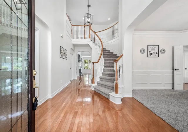 Photo 3 of Single family home for sale at 12119 Cielio Bay Ln, Houston, TX 77041 | MLS# 29032619 | Listing updated on 2026-09-19