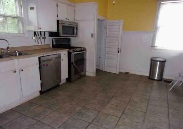 Photo 3 of Single family home for sale at 710 S Magnolia St, Palestine, TX 75801 | MLS# 56268007 | Listing updated on 2026-09-11